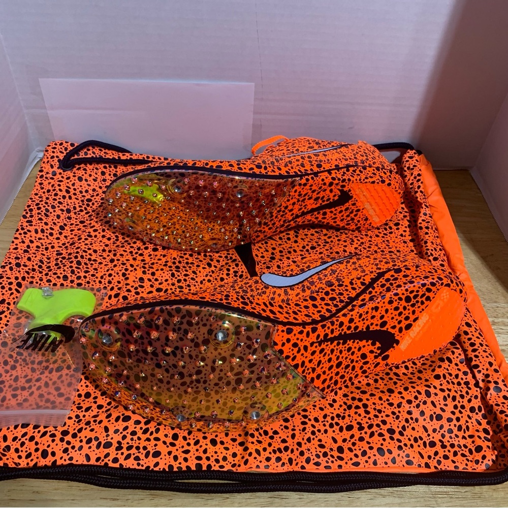 Size‎ 12 - Nike ZoomX Dragonfly 2 (Orange/Black) Men's Track Spikes - Picture 7 of 7